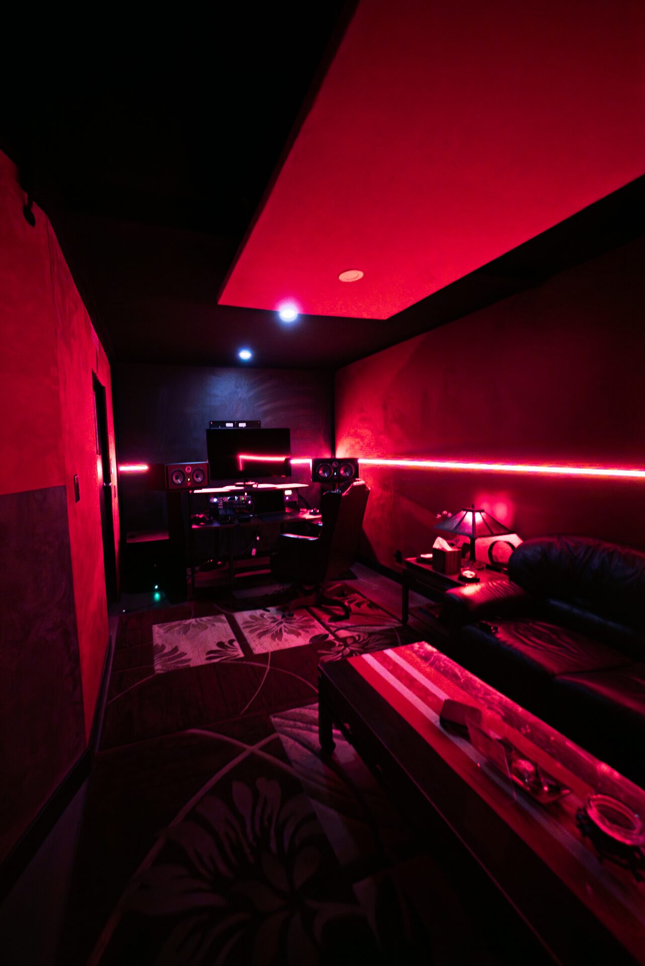 Studio Lyfe recording studio exterior in North Hollywood